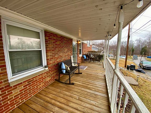 3rd image of 9 Seminole Rd