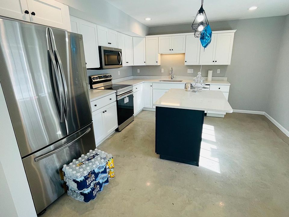 1267 Tilghman St 8, Emmaus, PA 18049 Zillow