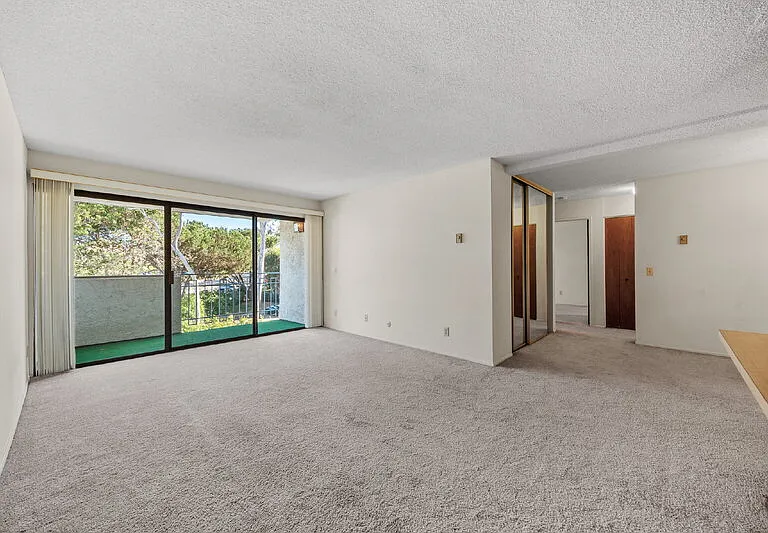 8308 Regents Rd #2E — Photo 10