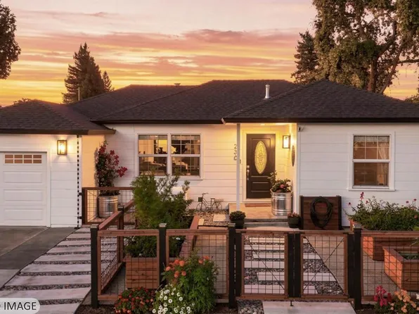 230 Chelsea Avenue, Napa, CA 94558