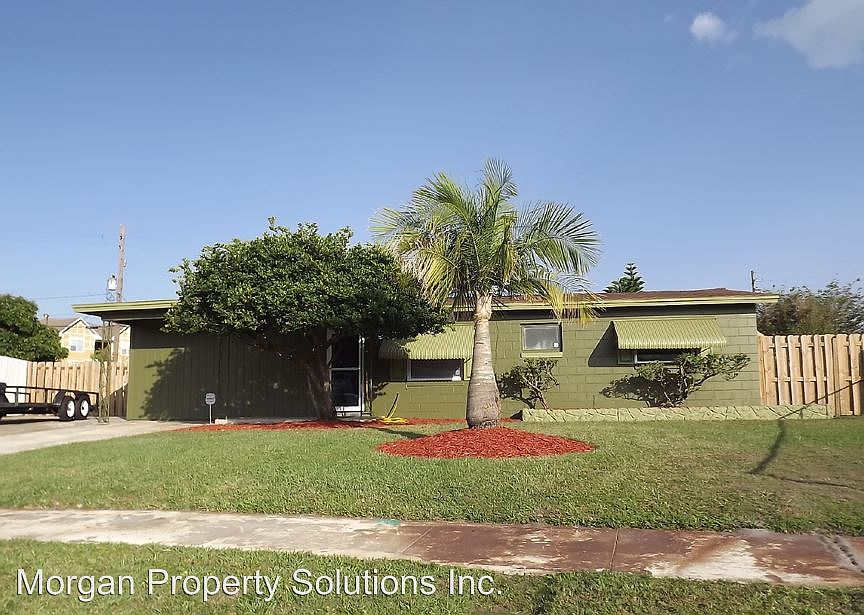 1st image of 3834 Citadel Dr