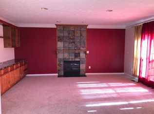 711 Walnut Grove Rd, Essex, MD 21221