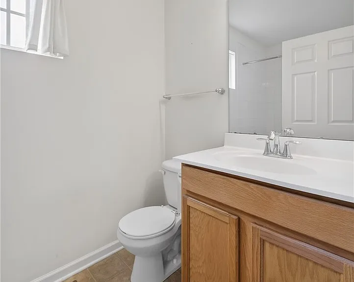 5472 Alfreton Dr — Photo 24