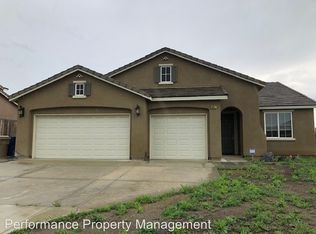 10811 Rainwater Ln, Bakersfield, CA 93306