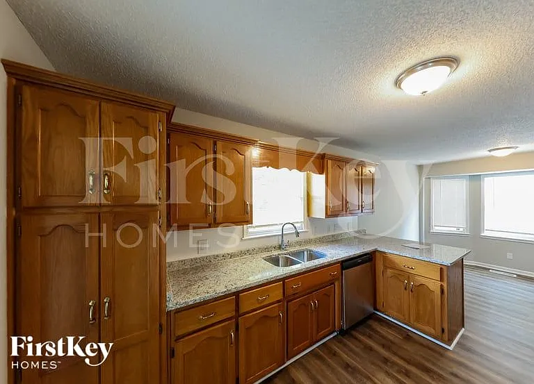5263 Highland Trace Cir — Photo 8