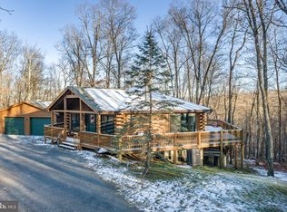 870 Hunters Ridge Dr, Oakland, MD 21550