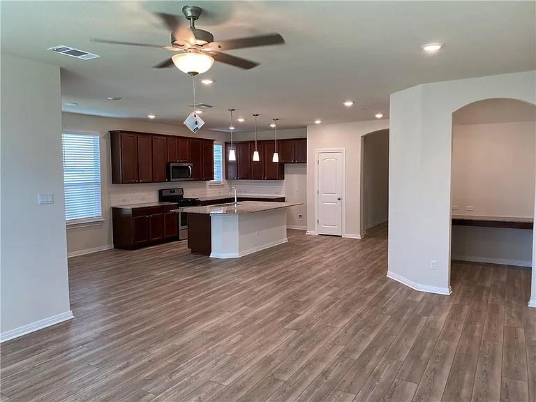 3421 Charade Dr — Photo 5