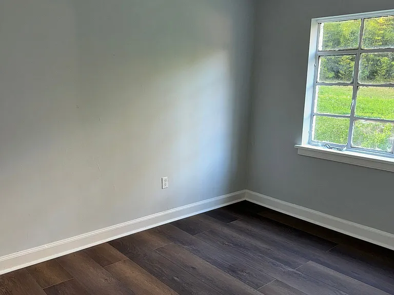 1404 Briarcliff Dr — Photo 5