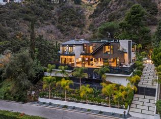 2031 Roscomare Rd, Los Angeles, CA 90077