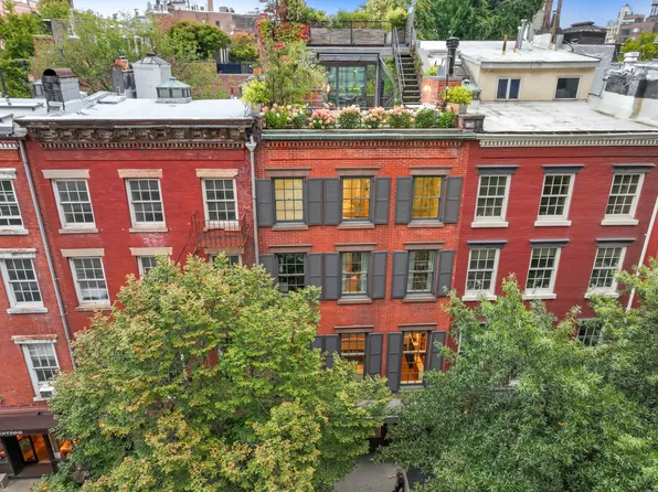 430 Hudson Street image 27 of 34