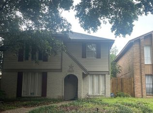 4604 Cashel Castle Dr, Houston, TX 77069