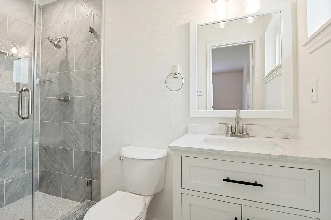 3 bed, 1275 sqft, $2,150 — Photo 2