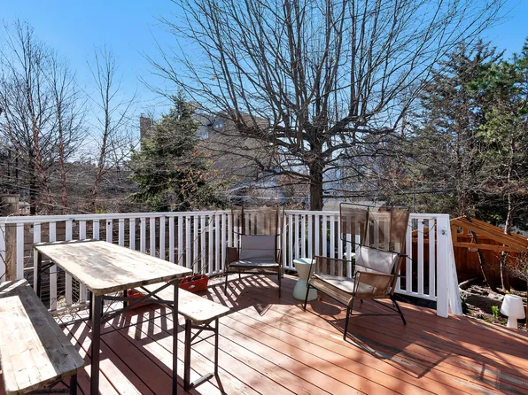 320 15th Street image 13 of 14