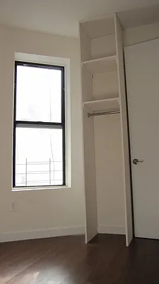 Rented by Bohemia Realty Group | media 10