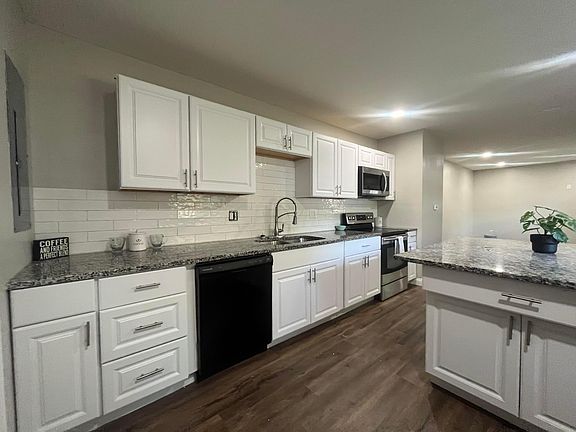 2nd image of 1805 Marley Ct