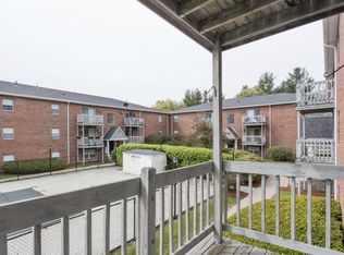 447 Boston Post Rd E #2B-1BA-920SQFT, Marlborough, MA 01752