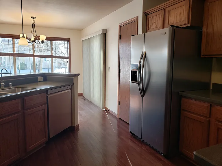 3718 Stonebridge Dr — Photo 8