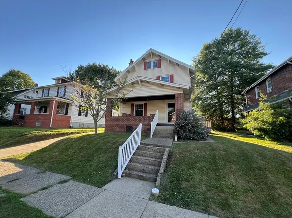 107 N 6th St, Youngwood, PA 15697