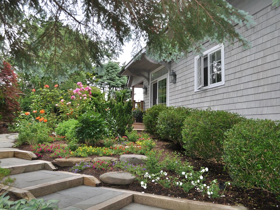 1st image of 7 Dune Ln