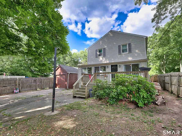132 East Lake Street, Winchester, CT 06098