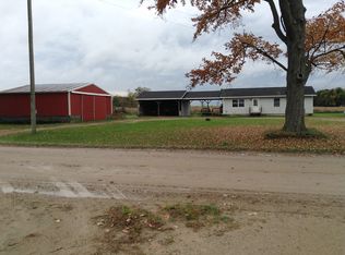 7447 Vining Rd, Lakeview, MI 48850
