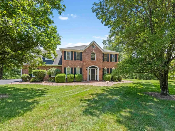 3424 Oakwood Cir, Ashland, KY 41102