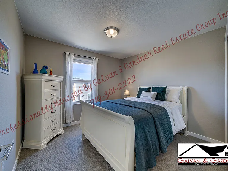 2423 Pony Club Ln — Photo 34