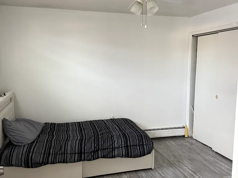27 5th St #1 — Photo 9