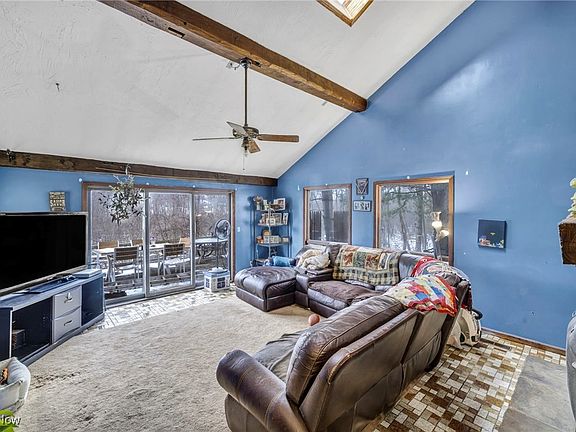 5th image of 428 Canova Dr