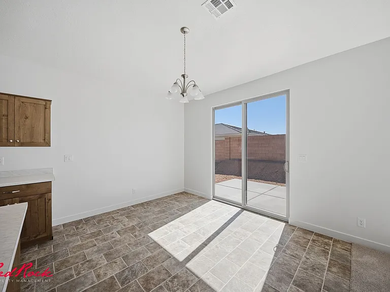 495 S Martignano Way — Photo 19