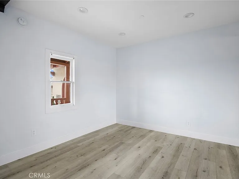 1641 S Catalina St #1/2 — Photo 8