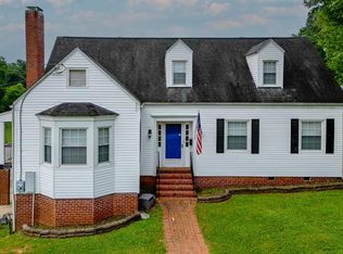 129 W Academy Ln, Chase City, VA