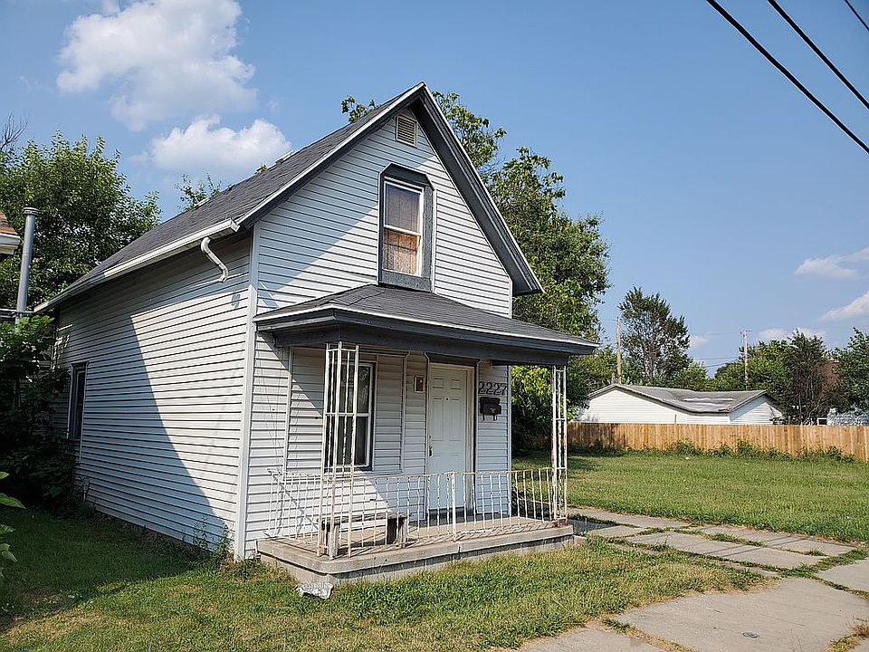 1st image of 2227 Linden Ave