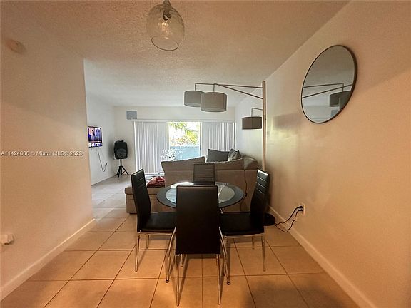 4th image of 9365 Fontainebleau Blvd APT E222