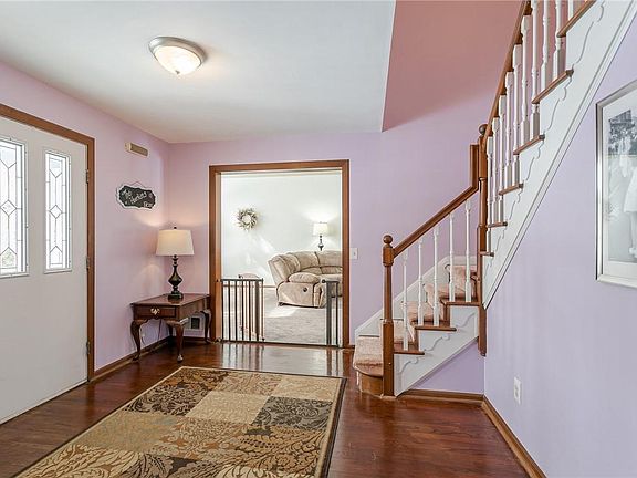 5th image of 170 Kaywood Dr