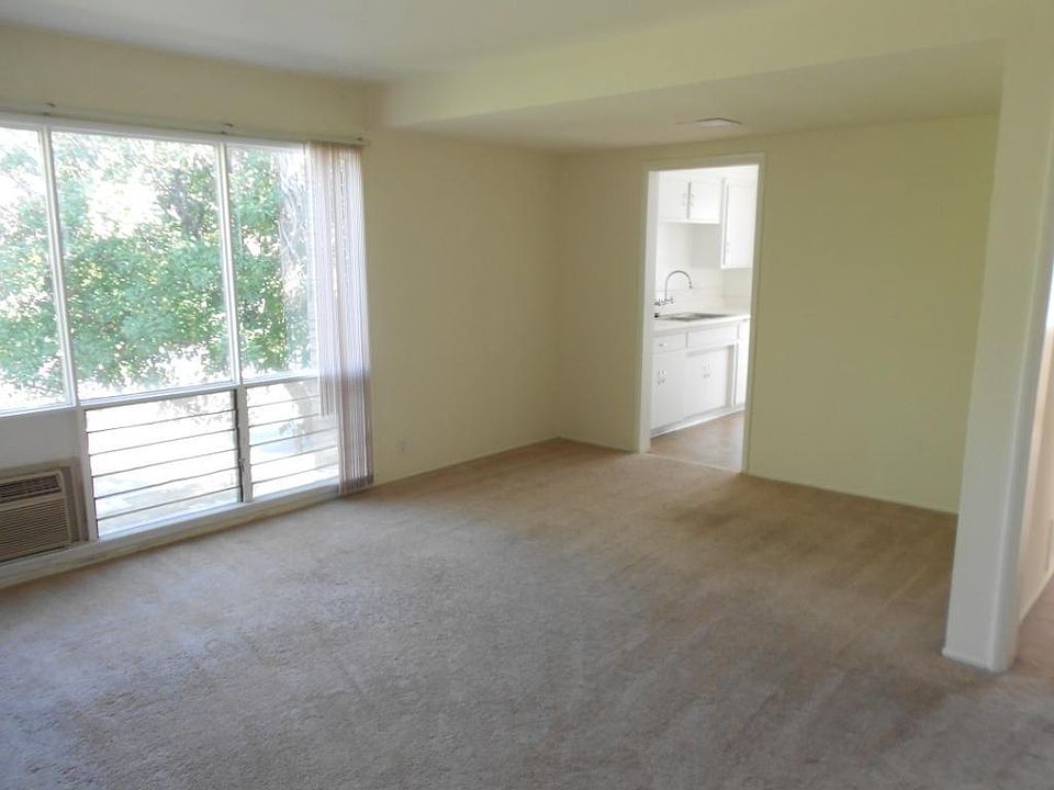 1st image of 681 S Marengo Ave