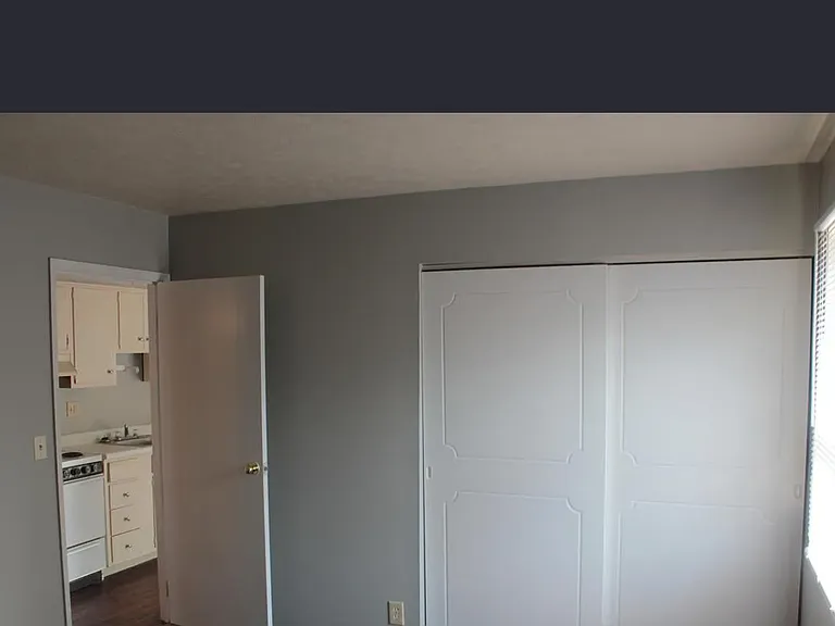 2504 Langdon Dr #8 — Photo 6