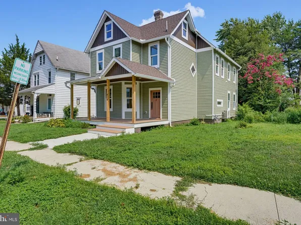 410 West St, Clayton, DE 19938