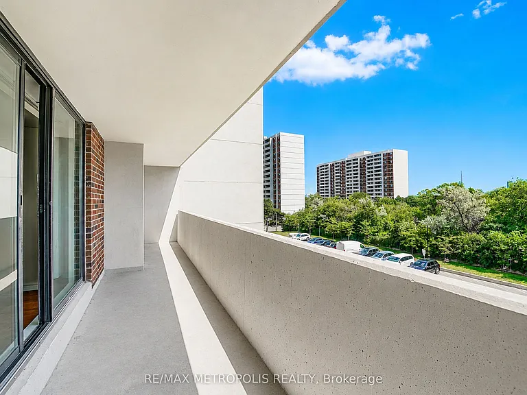 301 Prudential Dr #407 — Photo 27