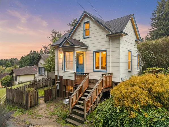 3324 Lowell St, Eureka, CA 95503