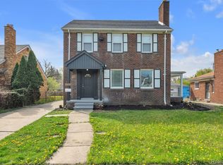 8790 E Outer Dr, Detroit, MI 48213