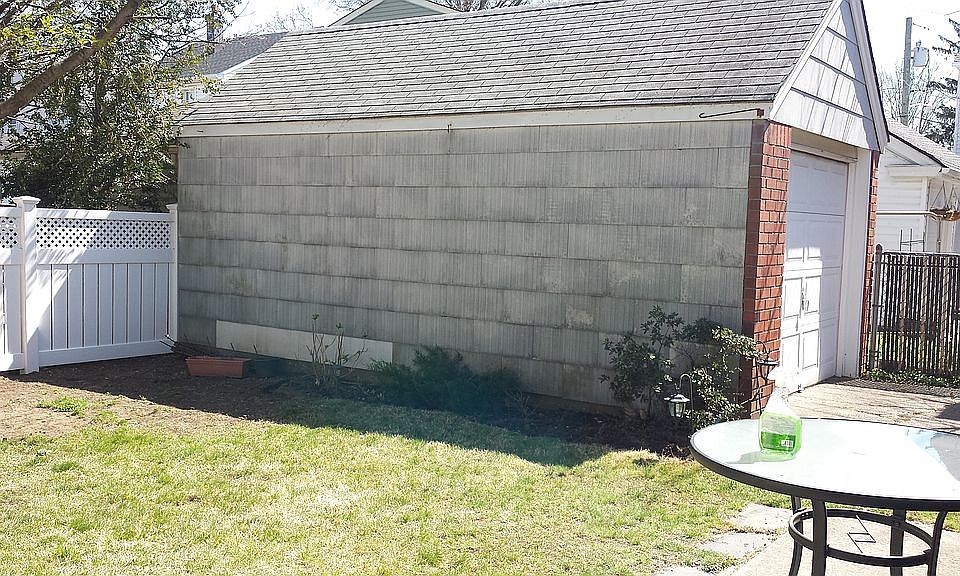 1st image of 223 Tulip Ave