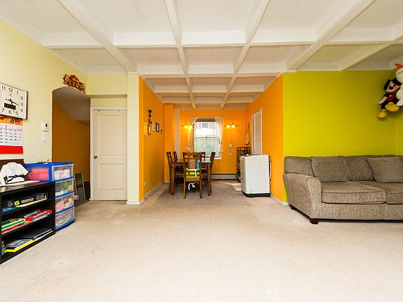 3rd image of 147-87 Grand Central Pkwy APT 97A