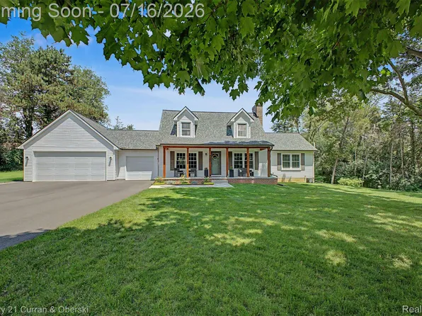 7680 Briarwood Cir, Brighton, MI 48116