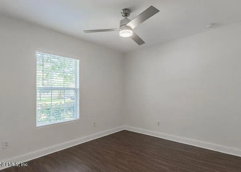 128 Terracina Dr — Photo 19
