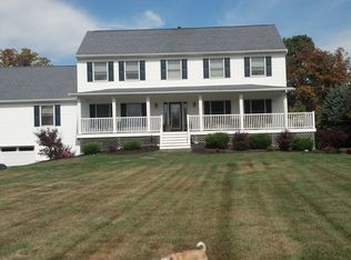 6 Sheafe Cir, Rock Tavern, NY 12575