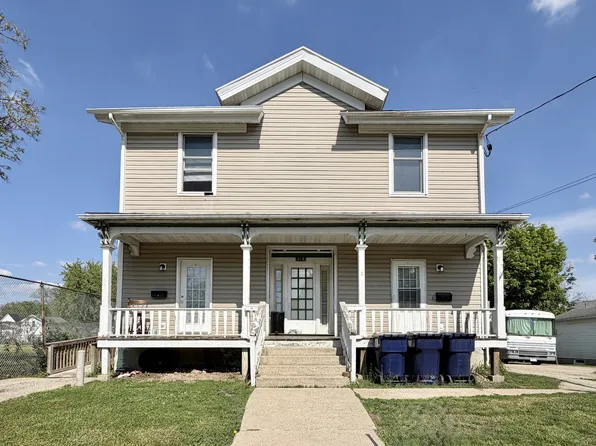 418 Caroline St N, Janesville, WI 53545