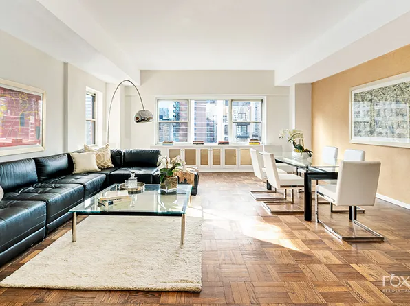 251 East 51st Street image 1 of 10