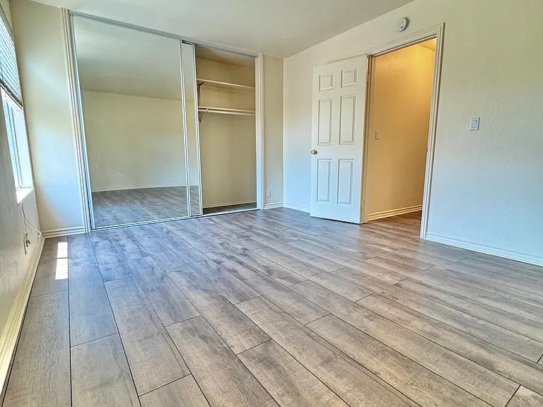 2562 Walnut Blvd #82 — Photo 9