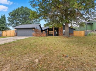 303 E Gawf Rd, Muskogee, OK 74403